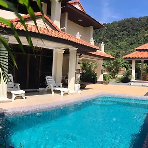 Villa Orchid Pool -villa 4 Bedrooms, Ko Lanta